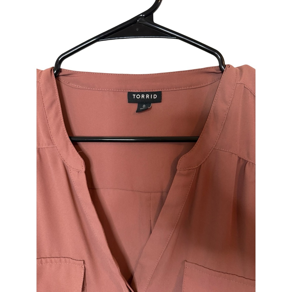 Torrid Harper Mauve Pink Georgette Pullover Blouse 3/4 Roll Tab Sleeve Size 0 - Picture 2 of 3